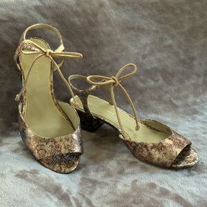 Etienne Aigner Belize metallic snakeskin ankle tie sandals block heel size 9